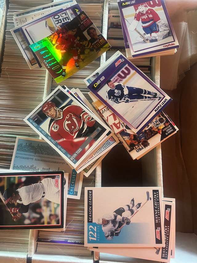 Lot of Hockey Cards + Bonus in Arts & Collectibles in Yellowknife - Image 3