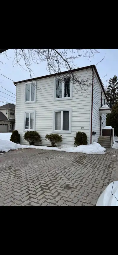 looking for housemate from 1st September