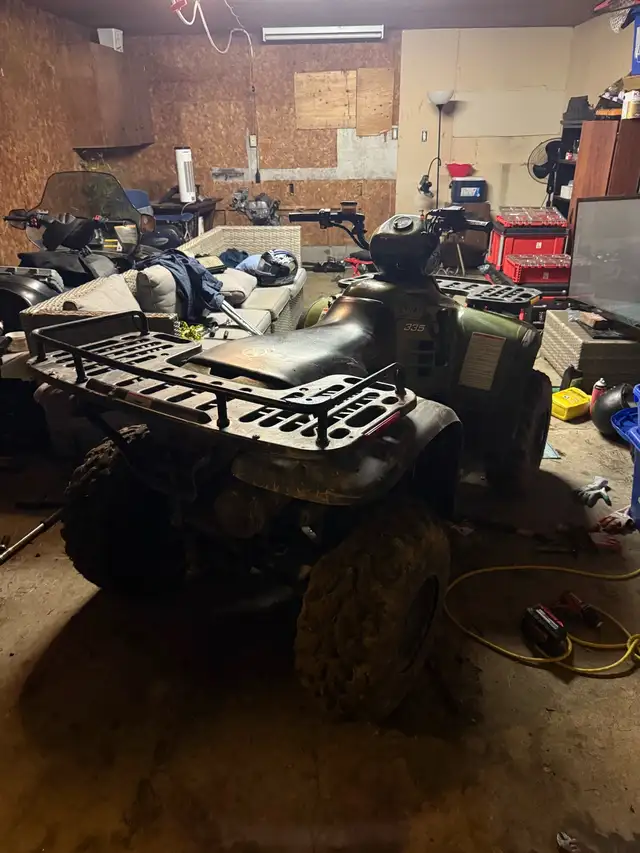 Polaris 01 335 in ATVs in Sudbury - Image 4