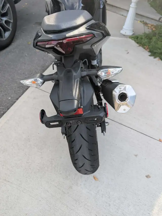 ninja 500 complete fairings and parts. in Sport Bikes in Mississauga / Peel Region - Image 4