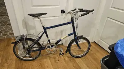 Dahon Smooth Hound Travel road bike, View more