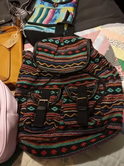 Sacs à main neuf pour femme , sacs à dos, View more