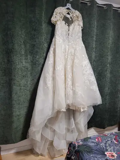 Size 20 Wedding Dress, View more