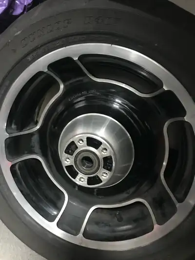 Stock touring Harley rims Good condition no scratches, Came off of a 2013 street glide , Will fit ot...