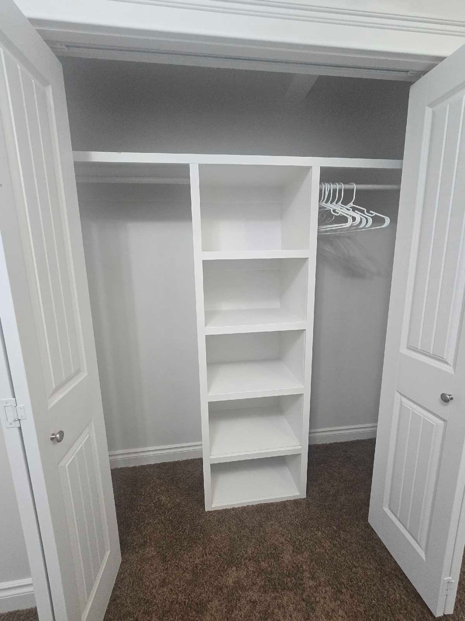 Furnished 1-bedroom basement for rent 2