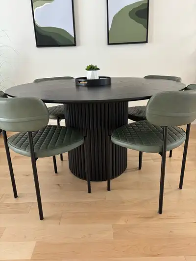 Table ronde et  buffet Rhodes, View more