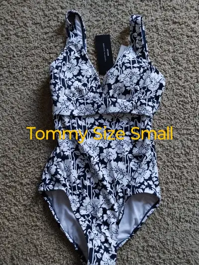 Lots of Brand New Women Swimming Costumes , View more