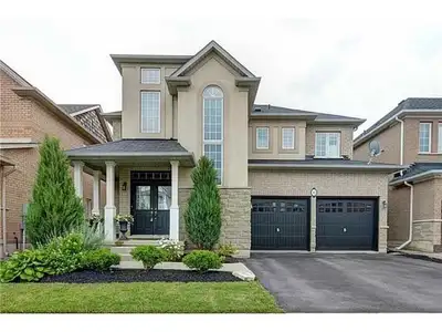 Detached 4 Bedroom House for Rent