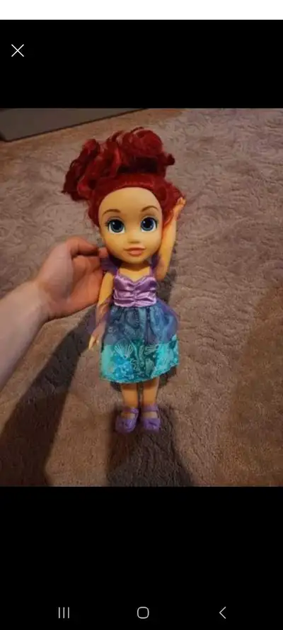 Ariel doll excellent condition clothing in brand new condition, View more