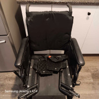 Invacare 9000 XT Wheelchair 
