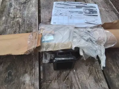 Buick Envision Trailer Hitch... CURT.. 2016 - Current.. "NEW"