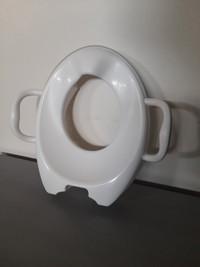 Toilet seat for toddler