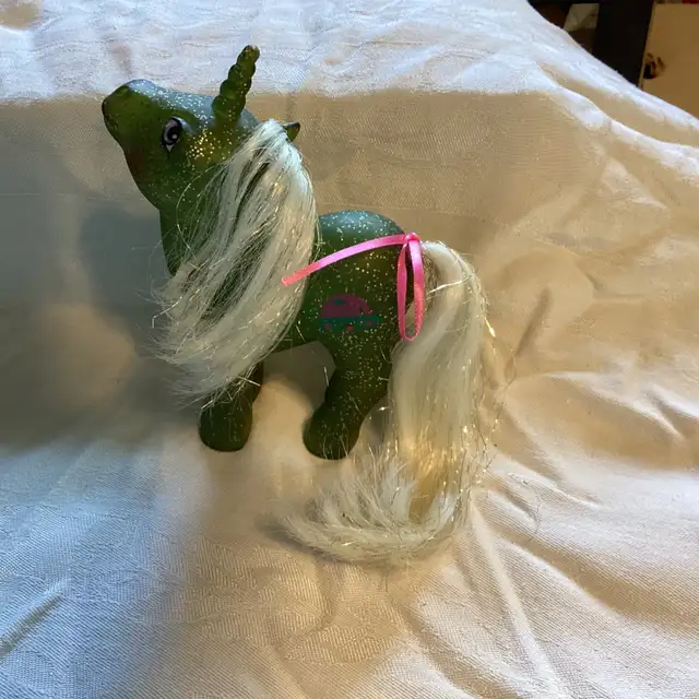 Rare Vintage 1987 My Little Pony MAIL ORDER Sparkle Star Hopper in Arts & Collectibles in Brantford - Image 4