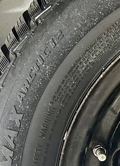 13 inch winter tires on rims. Used one season on Nissan Juke.