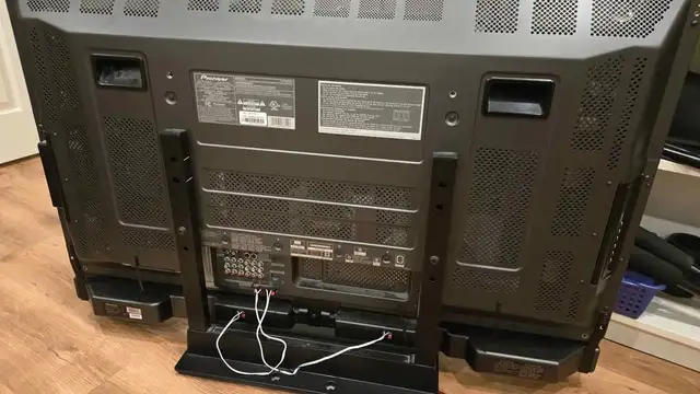 Pioneer PDP-5070PU (Plasma TV + Soundbar) in TVs in Hamilton - Image 3