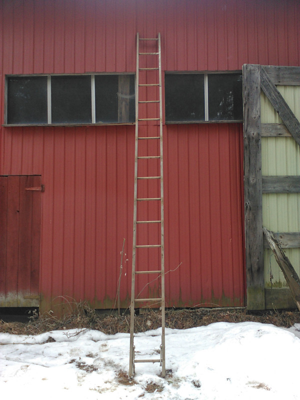 16 foot wooden ladder in Other in City of Toronto