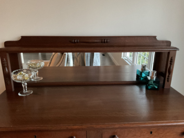 SOLID WOOD SIDEBOARD/BUFFET. in Hutches & Display Cabinets in Oshawa / Durham Region - Image 2