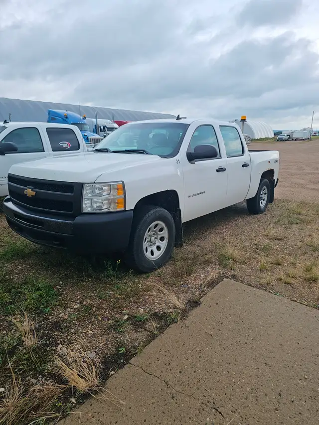 2012 chev silverado 4x4 225k
