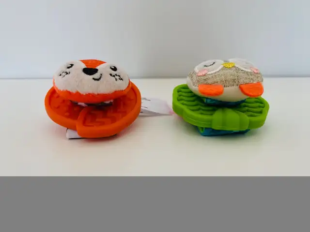 BABY RATTLES FOR THE FEET AND WRISTS-LIKE NEW in Multi-item in Edmonton - Image 4