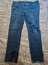 G Star Raw button fly Blue Jeans. Perfectly worn condition