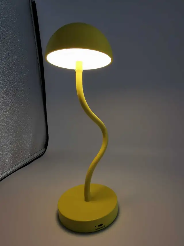 Cordless Mushroom Shape Rechargeable Table Lamp in Indoor Lighting & Fans in Markham / York Region - Image 11