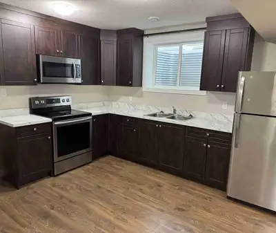 Available July 1 – Bright & Modern 1-Bedroom Suite with Private Entrance (The Greens) Not your typic...
