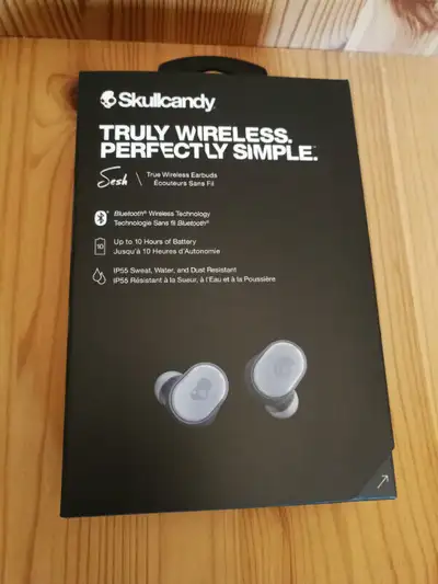BNIB Skullcandy Sesh True Wireless Earbuds, keep original seal as well, support up to 10 hours batte...