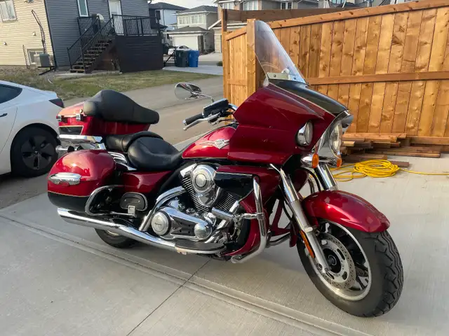 2010 Kawasaki Vulcan Voyager 1700 – One Owner in Touring in Lethbridge - Image 3