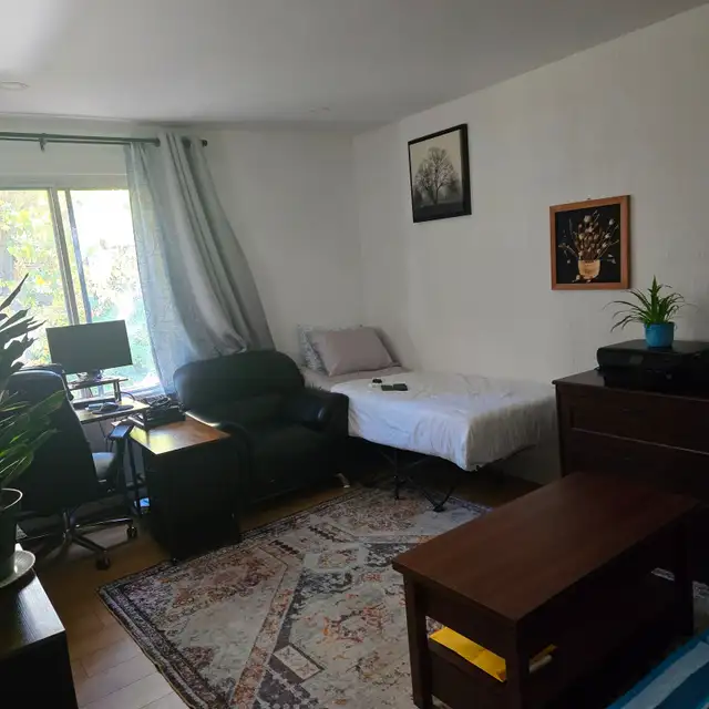 Affordable and Practical 3.5-Bedroom Apartment