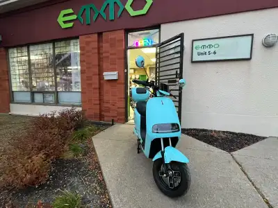 EMMO ADO Blue | Stylish Moped E-Bike | $450 OFF | Up to 100km, View more