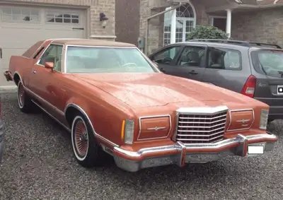 1978 Thunderbird Diamond Jubilee Edition $6,200.00 CDN – 158,900 original kilometers Ember Metallic...