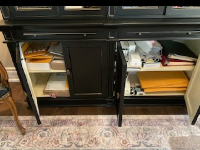 LARGE, SOLID WOOD DEBOERS BOOKCASE in Bookcases & Shelving Units in Oakville / Halton Region - Image 9