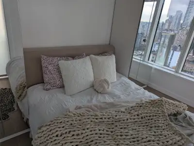 Jesse Joel Queen size bed, View more