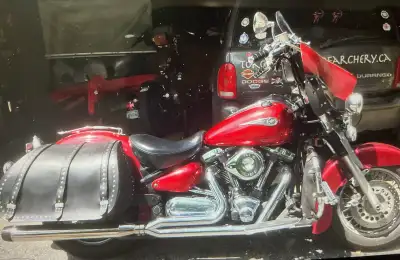 Beautiful customized Yamaha Roadstar from 2006 with custom harley look been on many long haul journe...
