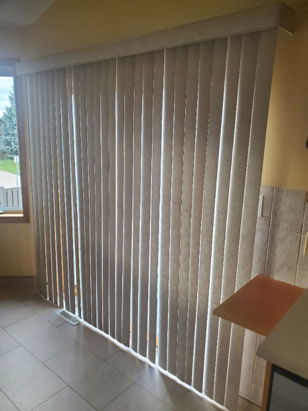 Full Length Blinds & Window Blinds in Window Treatments in Windsor Region