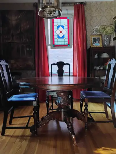 round dining table, View more