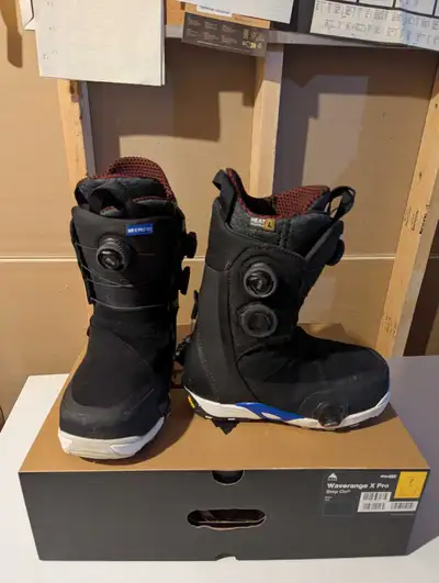 Burton waverange x pro step on snowboard boots M7, View more