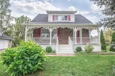 Don’t Miss The Opportunity To Live In The Sought After “Hamlet Of Churchville” Community. This Spaci...