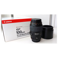 CANON 100mm f/2.8 Macro USM Lens with Retail Box - Price is firm