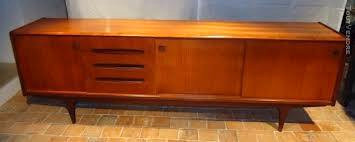 Achat de meubles en bois des années 1950 à 1980 dans Art et objets de collection  à Ville de Montréal - Image 2