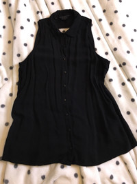 GUESS - Black Sleeveless Button Up Blouse with Back Cutout