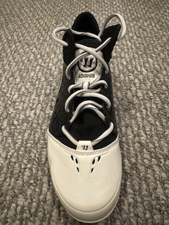 Adonis Warrior Black/White Lacrosse Cleats in Lacrosse in Oakville / Halton Region - Image 4