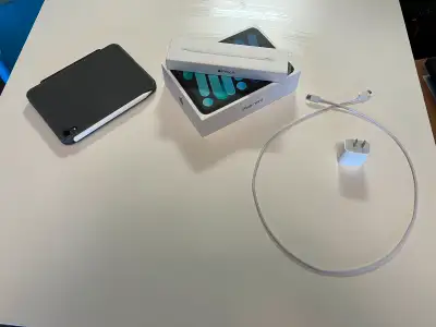 I am currently selling my used iPad Mini 6th gen with an Apple Pencil (2nd Generation) and a Bluetoo...