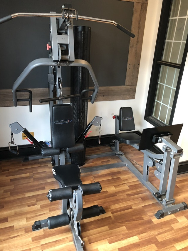 Body craft XPRESS PRO STRENGTH SYSTEM WITH LEG PRESS/CALF Exercise