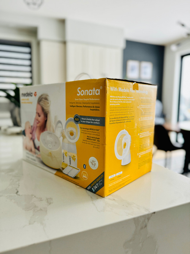 Medela Sonata Breastpump  in Feeding & High Chairs in Kitchener / Waterloo - Image 3