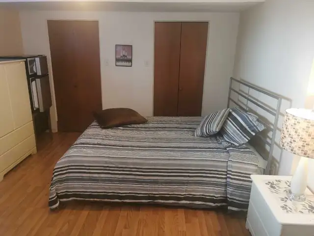 Repentigny! Grande Chambre avec salle de bain privée