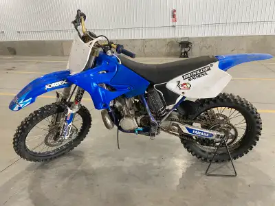 2001 YZ250 Rims, spokes, front/Rear brakes, rear tire Have been replaced carburetor rebuilt. Trail r...