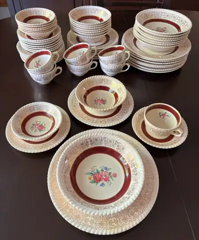 Vaisselle anglaise de collection, View more