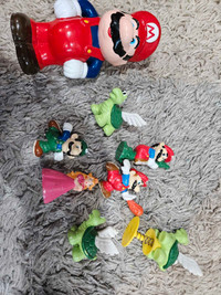 Mario 80's figures