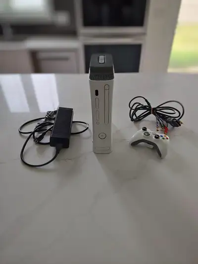 RGH 1.2v2 Xbox 360 phat, View more